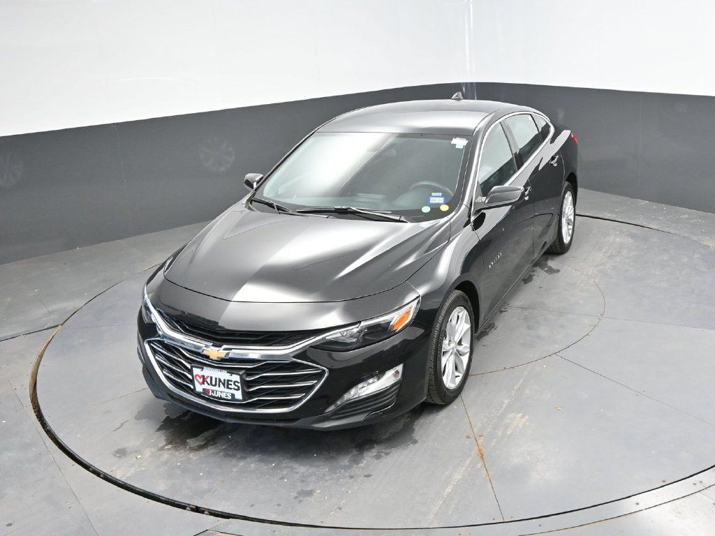 Used 2025 Chevrolet Malibu LT FWD image 23