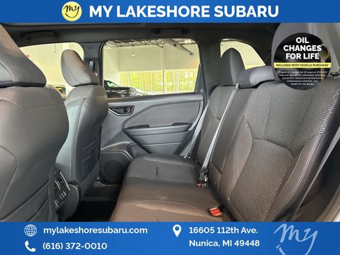 Certified 2025 Subaru Forester Premium AWD/4WD image 25