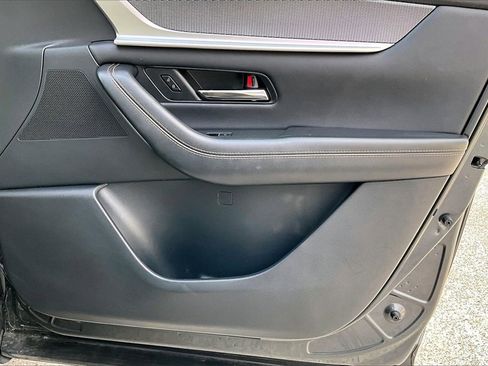 Used 2024 MAZDA CX-90 3.3 Turbo w/ Preferred Plus image 20