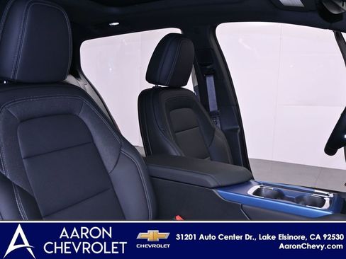 New 2026 Chevrolet Equinox EV LT image 24