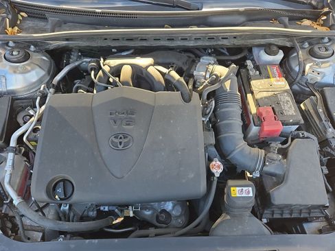 Used 2019 Toyota Camry XSE image 14