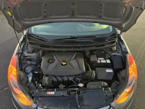 Used 2013 Hyundai Elantra Limited w/ Technology Pkg FWD image 15