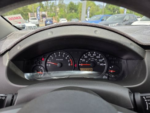Used 2020 Nissan Frontier SV RWD image 27