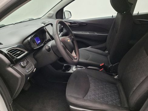 Used 2021 Chevrolet Spark LT FWD image 17