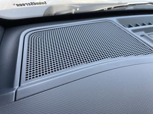 New 2025 Ford Bronco Badlands image 17