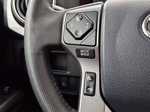 Used 2019 Toyota Tacoma SR5 image 23
