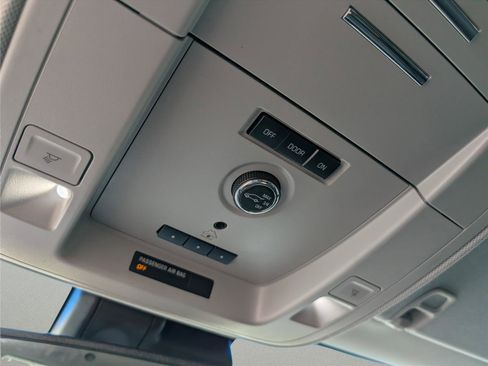 Used 2019 Chevrolet Tahoe LT w/ Max Trailering Package image 22