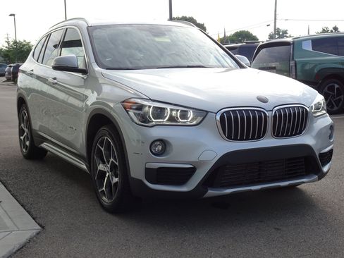 Used 2018 BMW X1 xDrive28i AWD/4WD image 6