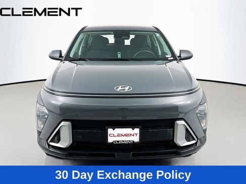Used 2026 Hyundai Kona SE AWD/4WD image 3