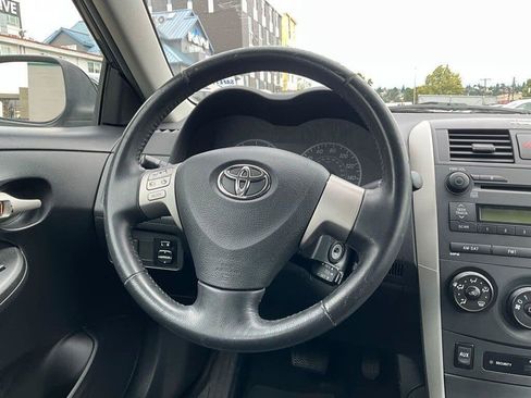 Used 2009 Toyota Corolla S FWD image 19