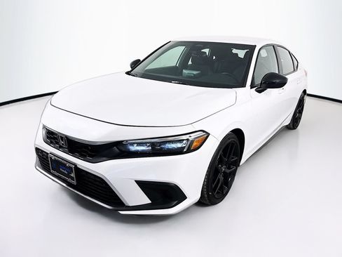 Used 2026 Honda Civic Sport image 3