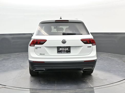 Used 2019 Volkswagen Tiguan SEL AWD/4WD image 6