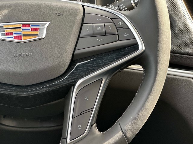 New 2026 Cadillac XT5 Premium Luxury AWD/4WD image 6