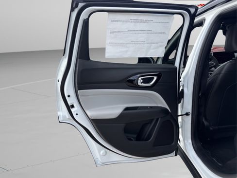 New 2026 Jeep Compass Limited image 19