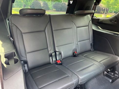 Used 2024 Chevrolet Tahoe High Country AWD/4WD image 54