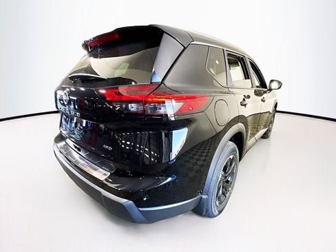 New 2026 Nissan Rogue SV w/ SV Premium Package image 5