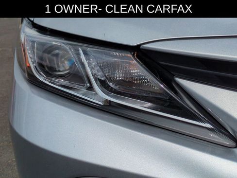 Used 2024 Toyota Camry LE image 10