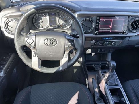 Used 2022 Toyota Tacoma SR5 image 24