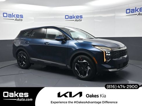 New 2027 Kia Sportage S FWD image 1