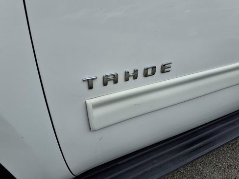 Used 2013 Chevrolet Tahoe LT w/ Luxury Package AWD/4WD image 6