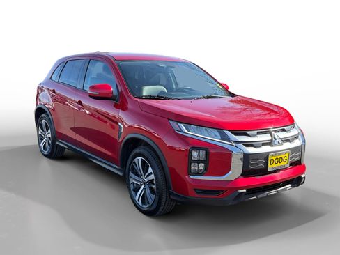 Used 2024 Mitsubishi Outlander Sport SE image 7