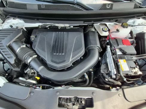 Used 2025 Chevrolet Traverse LT w/ Midnight/Sport Edition FWD image 20