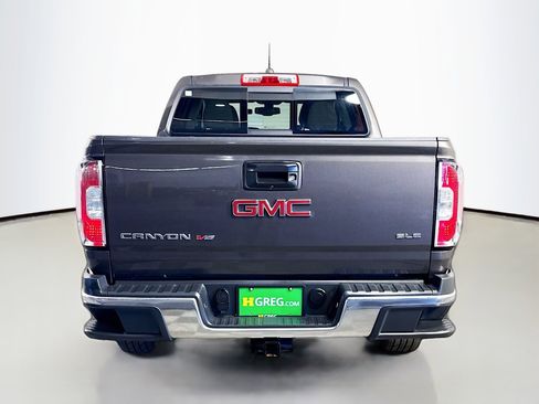 Used 2020 GMC Canyon SLE w/ SLE Convenience Package image 8