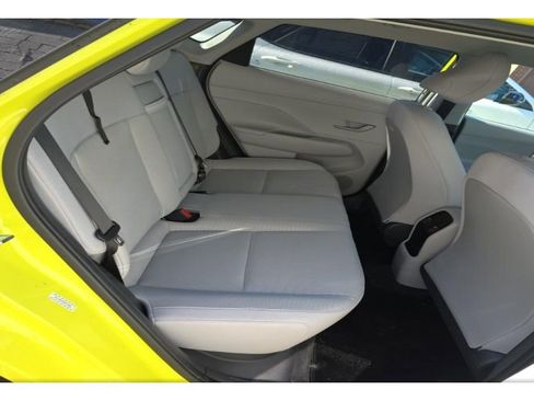 Used 2024 Hyundai Kona SEL image 6