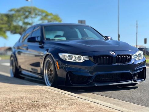 Used 2017 BMW M3 image 6