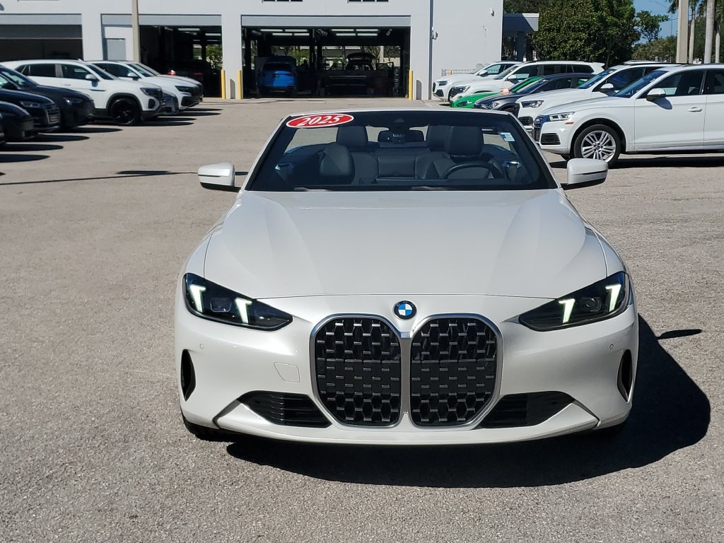 Used 2025 BMW 430i Convertible RWD image 10