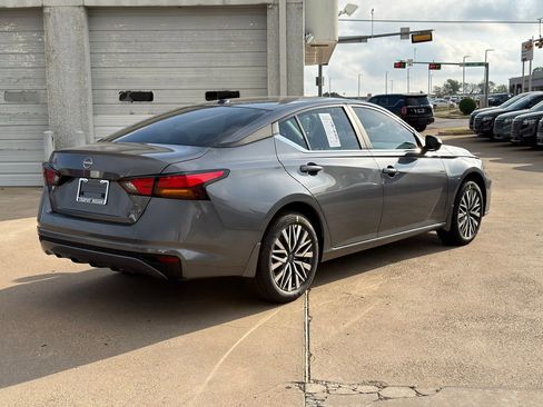 New 2026 Nissan Altima 2.5 SV AWD/4WD image 5