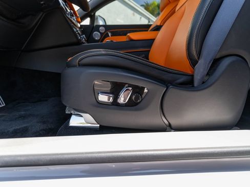 Used 2024 Rolls-Royce Spectre w/ Spectre Launch Package AWD/4WD image 25