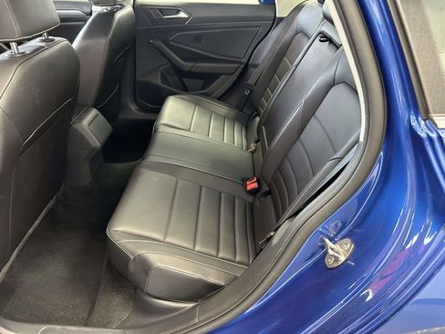 Used 2024 Volkswagen Jetta SE FWD image 15