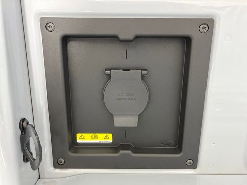 New 2025 Ford F150 XLT w/ Equipment Group 301A Standard image 27