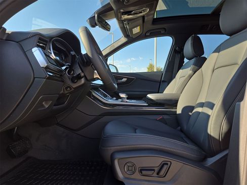 New 2026 Audi Q7 2.0T Premium image 16