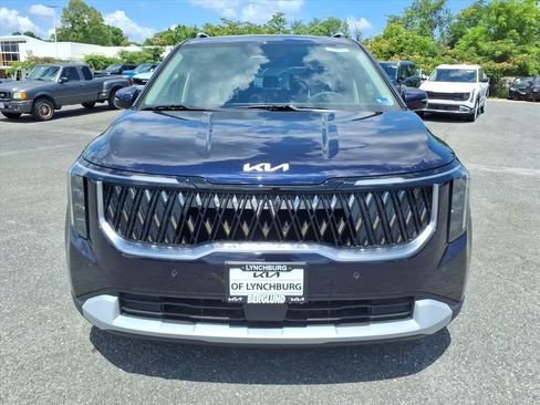 New 2026 Kia Carnival EX FWD image 9