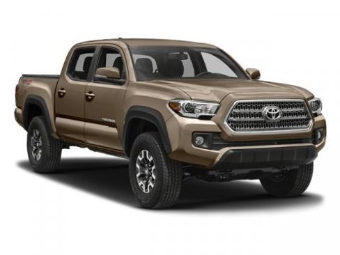 Used 2017 Toyota Tacoma TRD Off-Road image 6