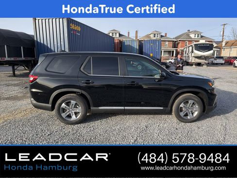 Used 2025 Honda Pilot EX-L image 10