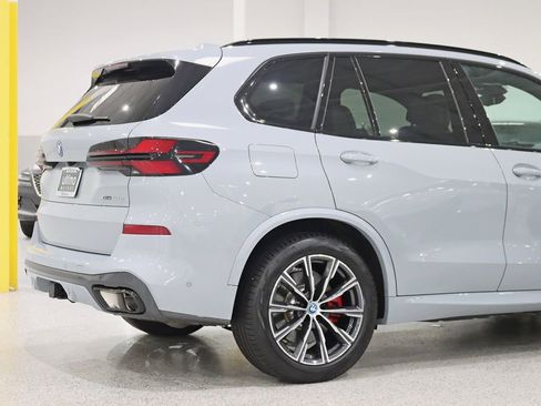 Used 2025 BMW X5 xDrive50e w/ M Sport Package AWD/4WD image 10