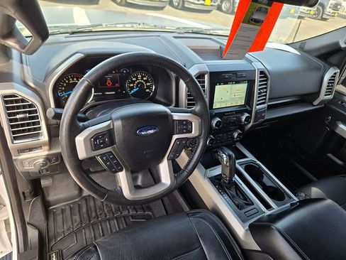 Used 2016 Ford F150 Lariat w/ Equipment Group 502A Luxury AWD/4WD image 6