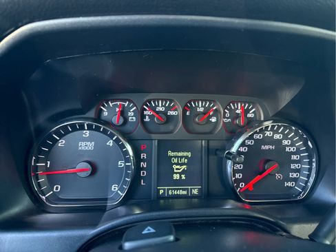 Used 2018 Chevrolet Silverado 1500 Custom w/ Custom Value Package image 13