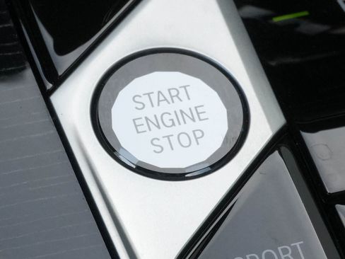 Used 2026 BMW X7 M60i image 24