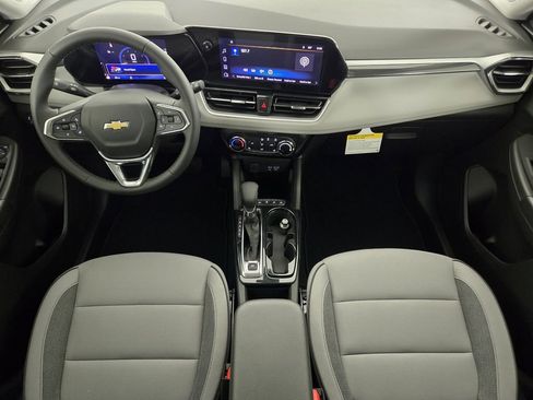 New 2026 Chevrolet TrailBlazer LT w/ LT Cold Weather Package FWD image 28
