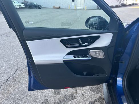 New 2026 Mercedes-Benz GLC 350e 4MATIC image 10