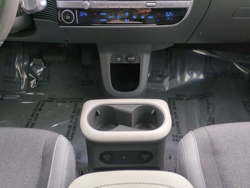 Used 2024 Hyundai Ioniq 5 SEL RWD image 19