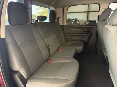 Used 2017 RAM 2500 Tradesman w/ Chrome Appearance Group RWD image 17