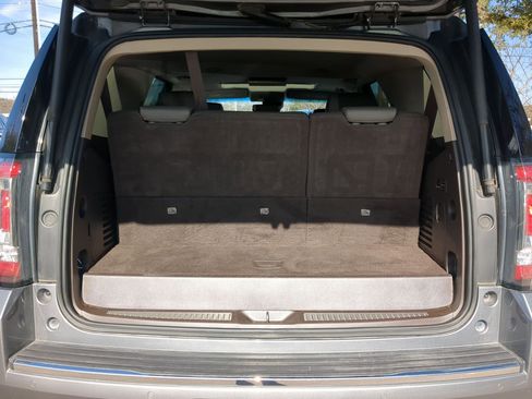 Used 2018 GMC Yukon Denali w/ Open Road Package image 24