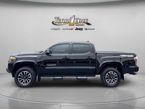 Used 2023 Toyota Tacoma TRD Sport AWD/4WD image 6
