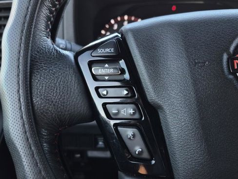 Used 2023 Nissan Frontier PRO-4X w/ Pro Convenience Package image 19