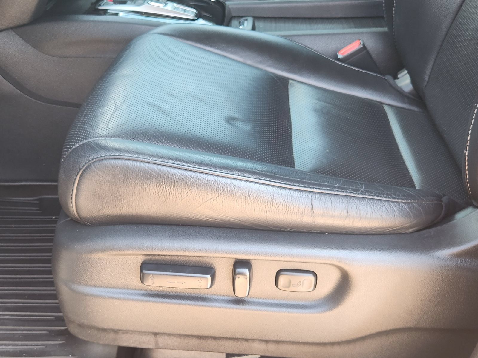 Used 2017 Honda Pilot Elite image 27